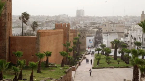 انخفض المؤشر العام للأسعار العقارية الذي يصدره بنك المغرب بنسبة 0.6% خلال الربع الثاني من العام الحالي مقارنة بالربع الأول من نفس السنة