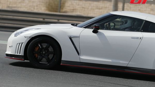 أعلنت شركة نيسان أنه لن يكون هناك طراز بديل جديد عن سيارة جي تي ار بنسخة R35 الحالية على الأقل ليس قبل عام 2020.