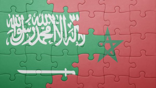 كانت أربع دول خليجية هي قطر والسعودية والكويت والإمارات العربية المتحدة قد إتفقت في 2012 على تقديم مساعدات قيمتها الإجمالية خمسة مليارات دولار للمغرب في الفترة من 2012 إلى 2017 
