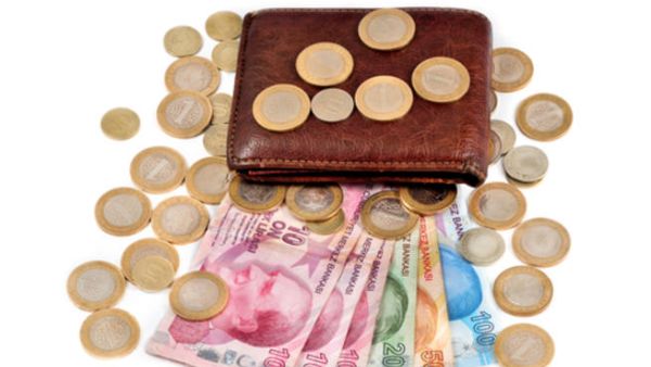 تجاوز التضخم كل التوقعات بسبب تدهور سعر صرف العملة التركية بشكل اساسي والذي تاثر منذ الصيف بسياسة التشدد النقدي التي اعلنها الاحتياطي الفدرالي الاميركي وطاولت كل الدول الناشئة