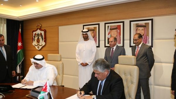 اتفاق أردني إماراتي في مجال الطاقة الكهربائية 