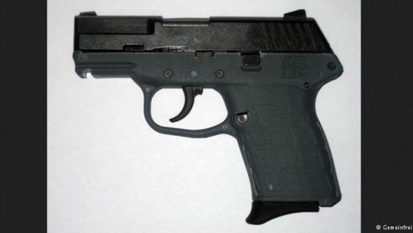  أعادت وزارة العدل في الآونة الأخيرة إلى زيمرمان المسدس 