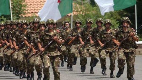 الجزائر تواجه صعوبات في التعامل مع المد السلفي والفكر الجهادي