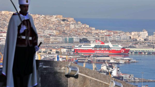 مؤشرات اقتصادية سلبية 