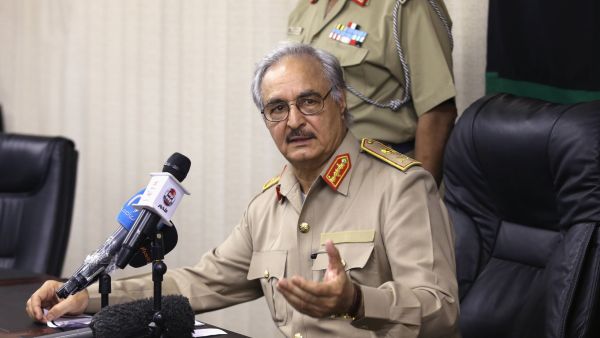  أكد حفتر "استحالة التنازل عن أي قطعة أرض في بلادنا، ناهيك عن العاصمة طرابلس".