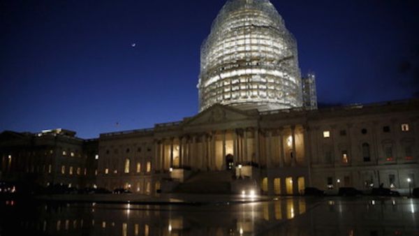 مجلس الشيوخ على المحك