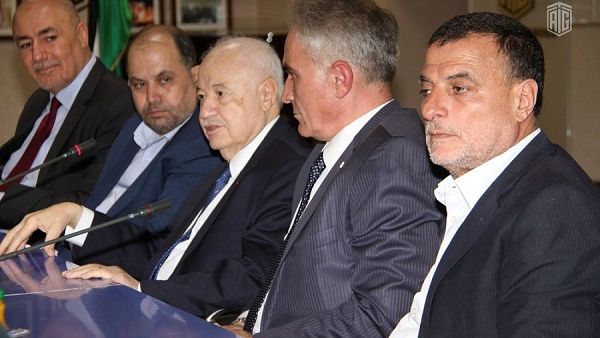 خلال الحدث