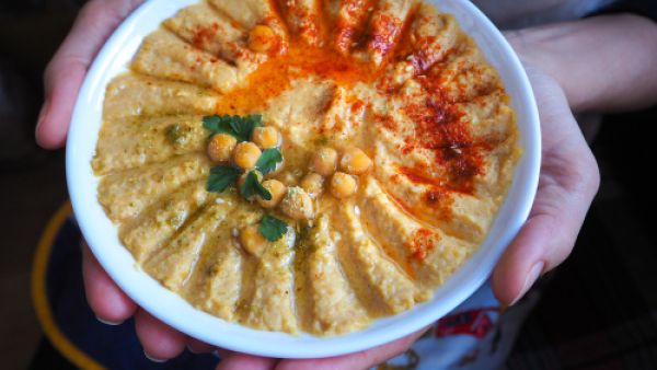 سلطة الحمص على الطريقة الهندية
