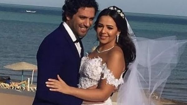 أنباء تؤكد حمل إيمي سمير غانم 