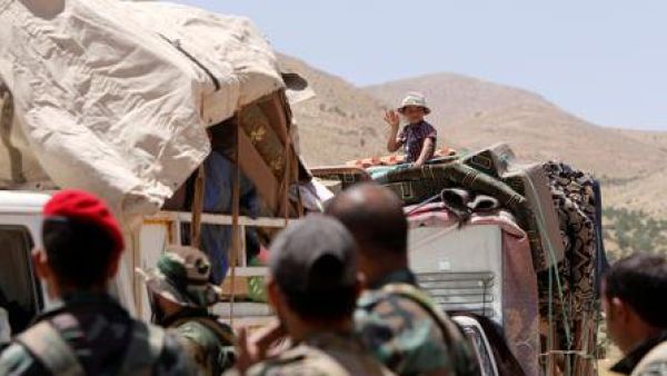 Displaced Syrians in Lebanon (Twitter)