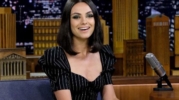 Mila and Ashton's Honeymoon was a nightmare (Source: JAMIE MCCARTHY / GETTY IMAGES NORTH AMERICA / AFP ) 