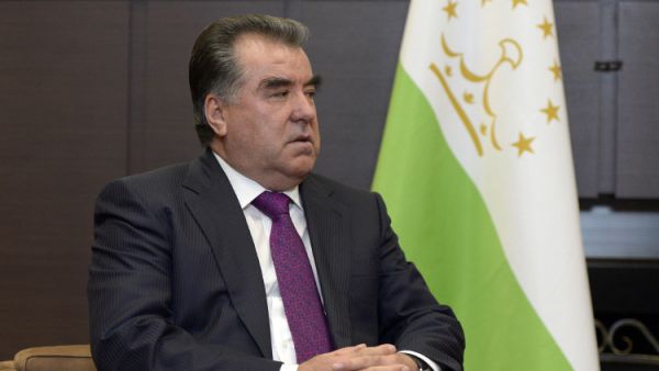 إمام علي رحمن
