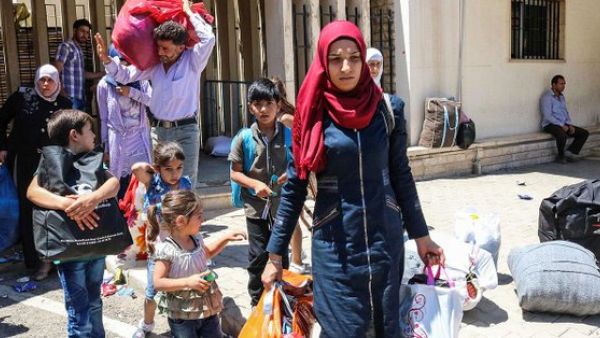 Syrian refugees (Twitter)