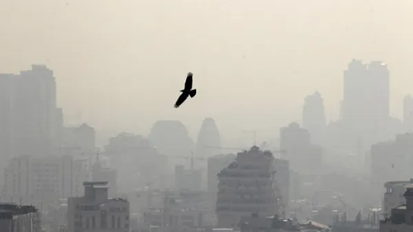 إقفال مدارس في إيران لبلوغ تلوث الهواء مستويات قياسية