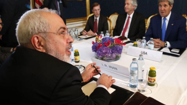 ويخشى الغرب من أن أنشطة طهران النووية ربما تهدف إلى تطوير قدرة على صنع سلاح نووي