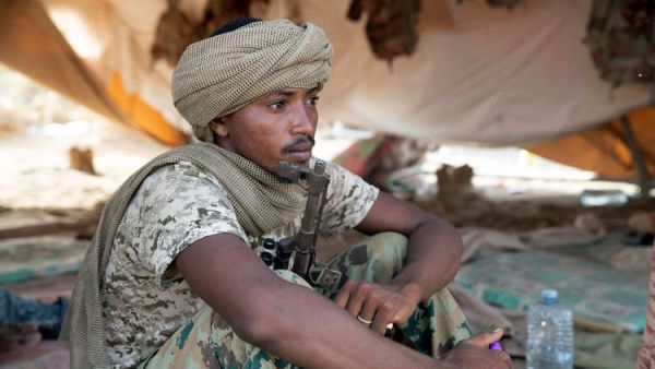 مقاتل سوداني من المشاركين في الحرب اليمنية