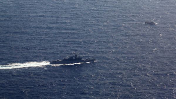 سفينة حربية ايرانية