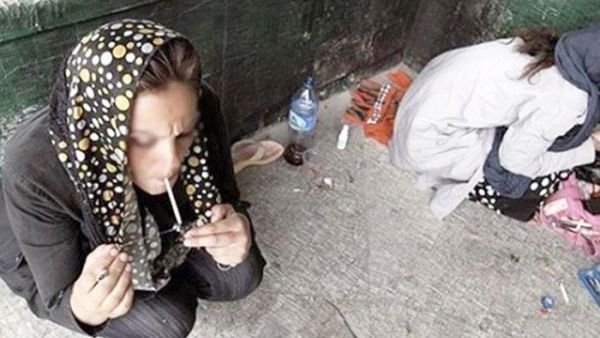  أكثر أنواع المخدرات شيوعا في إيران هو الأفيون.