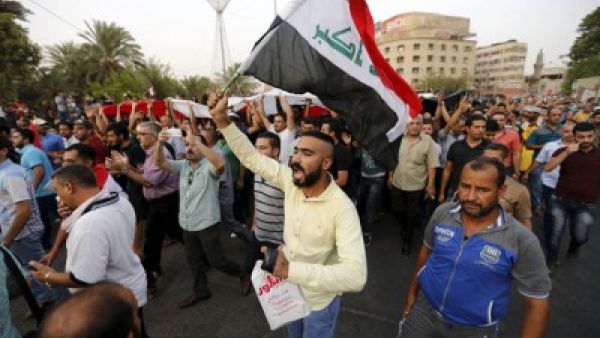 تصاعد حدة الاحتجاجات الشعبية في العراق على سوء الخدمات