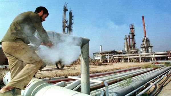 The refinery had previously been captured by Daesh. (AFP/File)