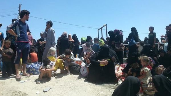 الرحلة محفوفة بالمخاطر وعلى المدنيين عبور نيران القناصة والعبوات الناسفة 