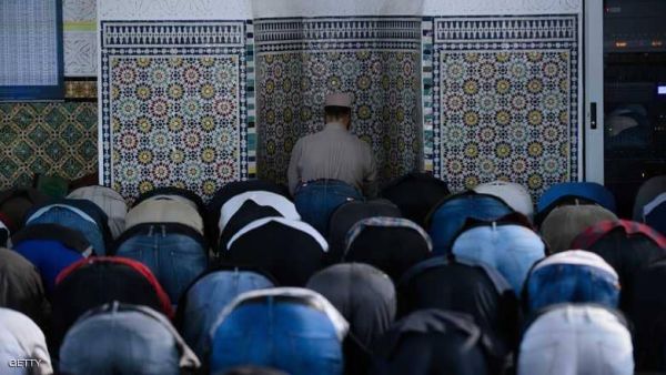 النمسا تغلق 7 مساجد وتطرد أئمة "ممولين"
