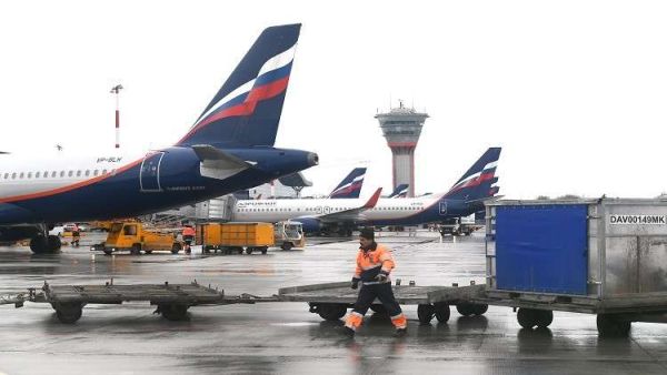 الطائرة البريطانية لم تتمكن من الهبوط في المطار، من أول محاولة