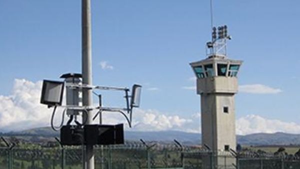 قوة هذه الأجهزة على نشر موجات كهرومغناطيسية تبلغ 2690 ميغاهيرتز في مناطق مغلقة تتجاوز المعايير
