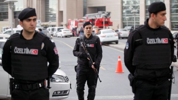 Istanbul police officers. (AFP/File)