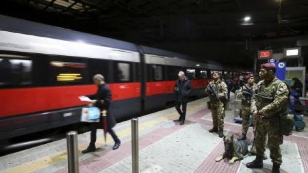 اخلاء محطة قطارات رئيسية بروما بسبب تحذير من عمل ارهابي