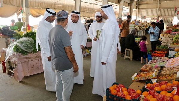 تأتي هذه الجولات بهدف التأكد من عدم زيادة الاسعار.