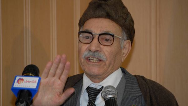 وزير الشؤون الدينية يطلق النار على زوجته
