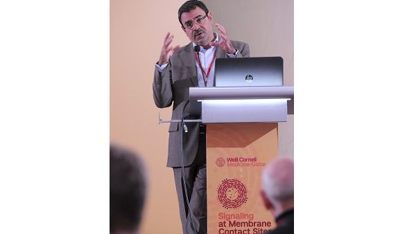  الدكتور خالد مشاقة، العميد المشارك للبحوث في وايل كورنيل للطب قطر وأستاذ الفسيولوجيا والفيزياء الحيوية في الكلية