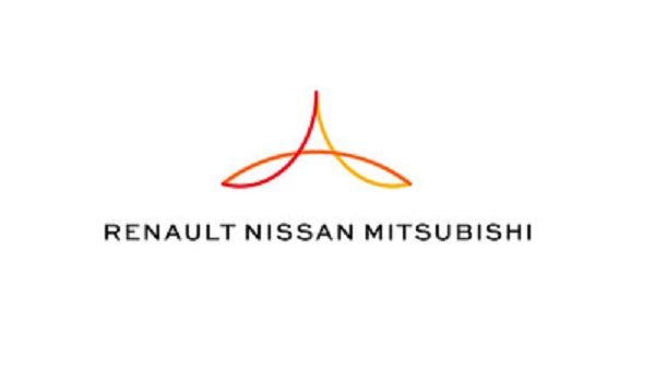 Groupe Renault sold 2.1 million vehicles in the first half of 2018, setting half-year sales records for the Renault and Dacia brands.