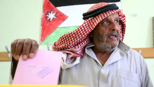 إيماءة باتجاه التغيير

الأردن ما بعد الانتخابات.. حكومة أمام الأخطار الإقليمية