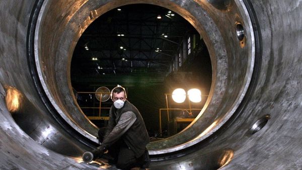 The new deal stipulates that Paris puts at the disposal of Jordan its expertise in protecting nuclear and radiant materials, as well as preventing and detecting smuggling of nuclear materials. (AFP/File) The new deal stipulates that Paris puts at the disposal of Jordan its expertise in protecting nuclear and radiant materials, as well as preventing and detecting smuggling of nuclear materials. (AFP/File)