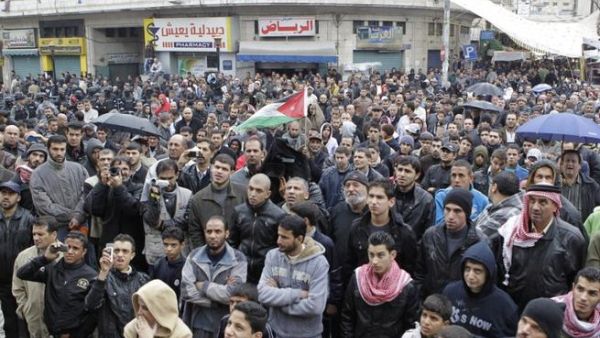 تظاهرة مناهضة للحكومة وسط عمان/أ.ف.ب