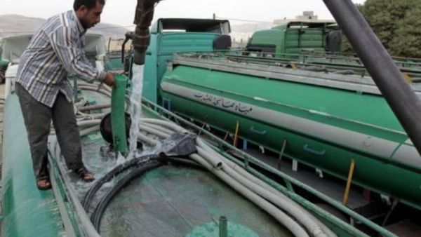 يهدف المشروع الذي طال انتظاره الى جر 100 مليون متر مكعب من المياه من هذا الحوض الى عمان