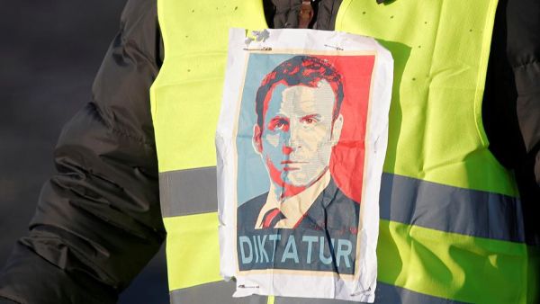 بعض الأصوات تتعالى محذرة من أن تكون "حركة السترات الصفراء" قد اخترقت أو مخترقة أصلا 