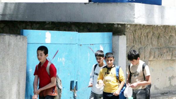 120 الف طالب من اللاجئين الفلسطينيين يدرسون بمدارس الاونروا في الاردن