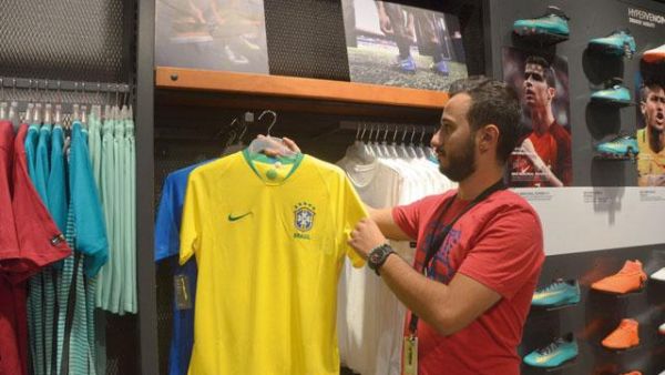 Store owners say demand for World Cup jerseys have been on rise in Amman (Photo: Muath Freij)