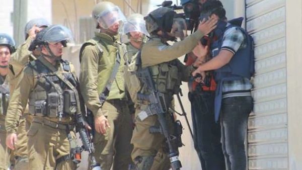 "مراسلون بلا حدود": إسرائيل تستهدف الصحفيين عمدا
