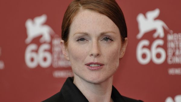 Julianne won an Oscar for her role in "Still Alice" this year. (Image: Maxlevelgeek.com)
