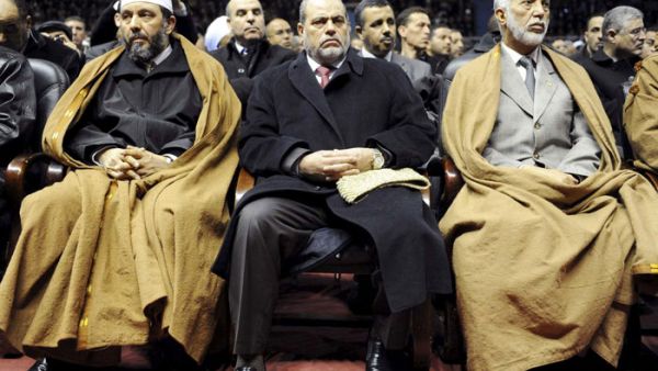 الإسلاميون الجزائريون.. ربع قرن من التناسل والفشل