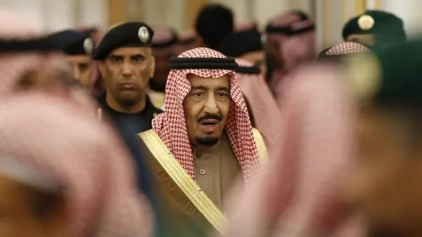 أحد المعتقلين سوري يدعى ياسر محمد البرازي