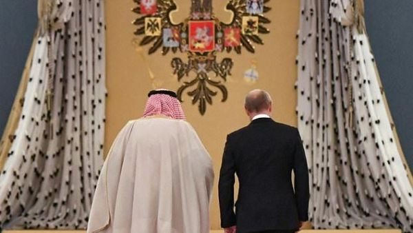 The two countries signed 15 agreements, including one for Saudi Arabia to buy Russia’s S-400 missile defense system. (AFP) The two countries signed 15 agreements, including one for Saudi Arabia to buy Russia’s S-400 missile defense system. (AFP)