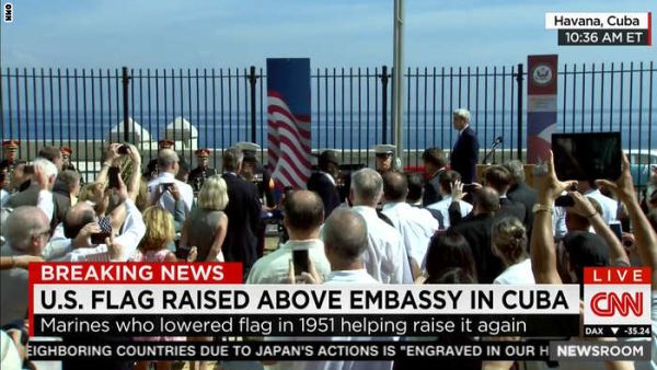 كيري يدعو إلى ديموقراطية حقيقية في كوبا