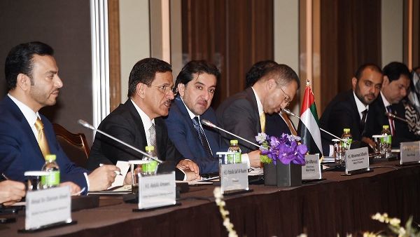 خلال الاجتماع.