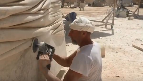 Tuwaiq International Sculpture Symposium (youtube.com)