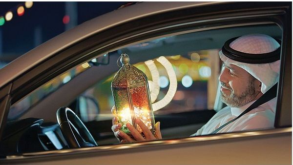 تسلّط القصص الضوء على لحظات رمضانية تتسم بالبساطة، لا سيما في تلك الأوقات التي تفيض بروح المشاركة والعطاء. تسلّط القصص الضوء على لحظات رمضانية تتسم بالبساطة، لا سيما في تلك الأوقات التي تفيض بروح المشاركة والعطاء.